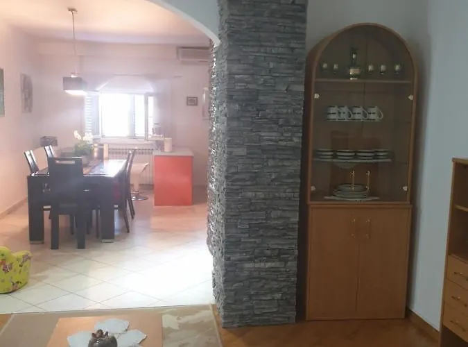 Rosa Апартаменти *