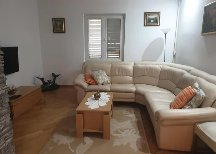 Апартаменти Rosa