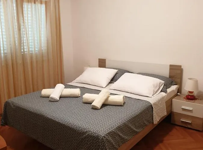 Апартаменти Rosa